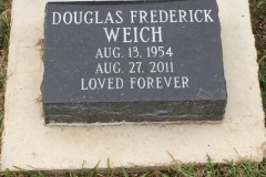 Weich, Douglas