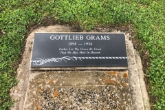 Grams, Gottlieb