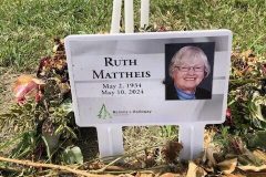 Mattheis, Ruth